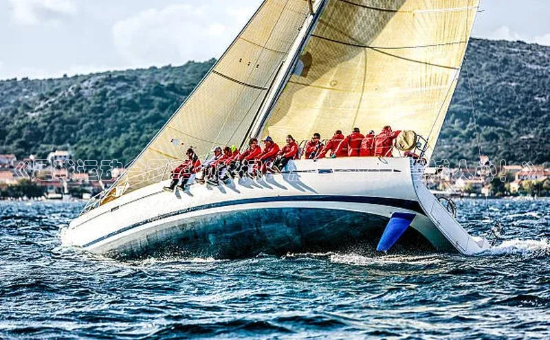 人人体育篮球直播nba下载歌力思《足球运动会冠军颁奖词：激情荣耀，震撼人心！》